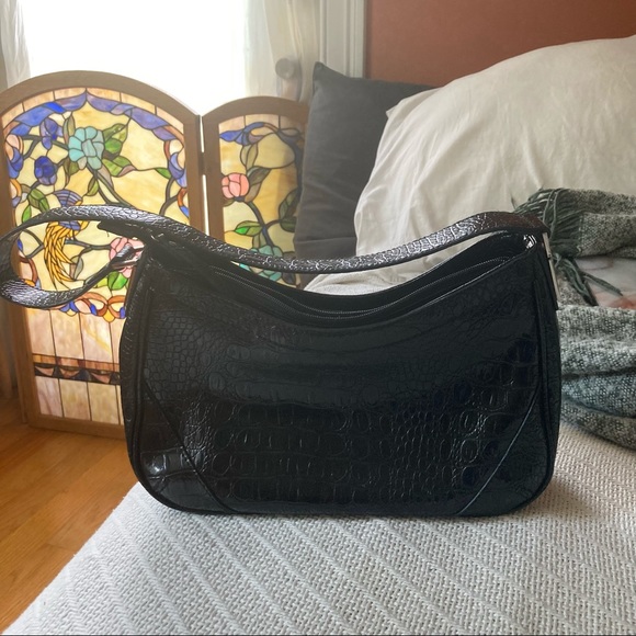 Liz & Co. Faux Crocodile Handbag - Picture 4 of 9